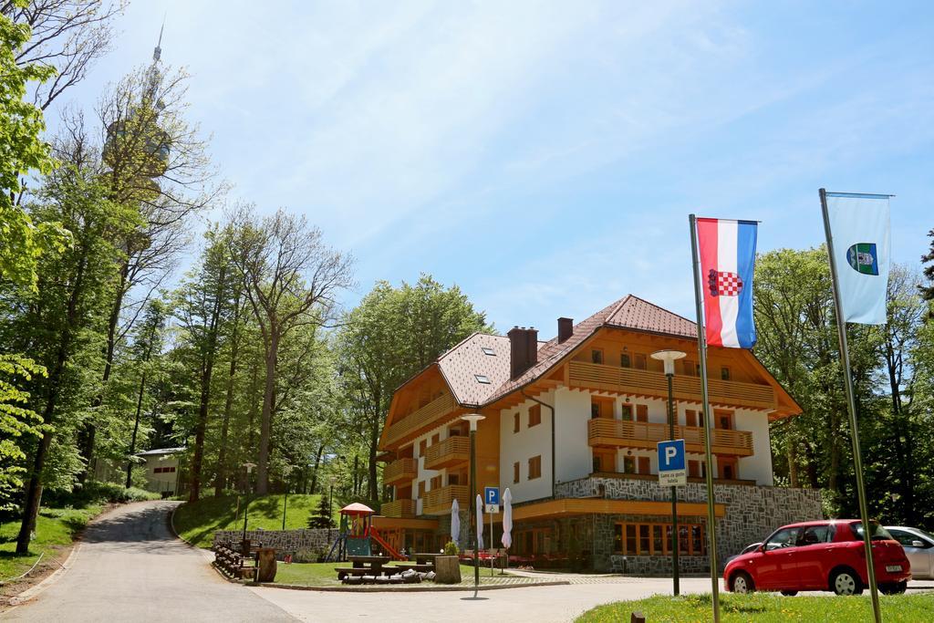 Aparthotel Snjezna Kraljica Zagreb Exterior foto